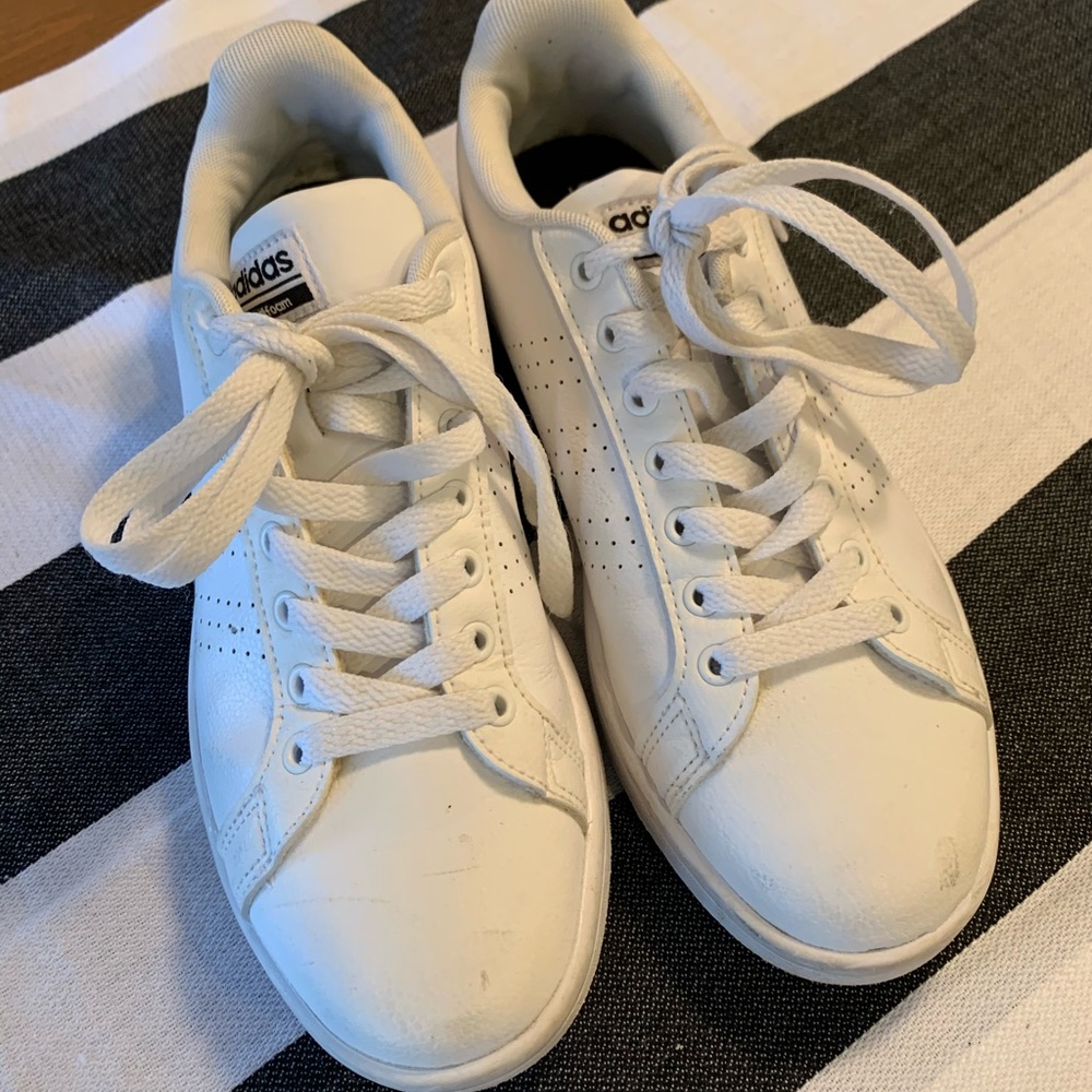 Adidas cloud foam shoes